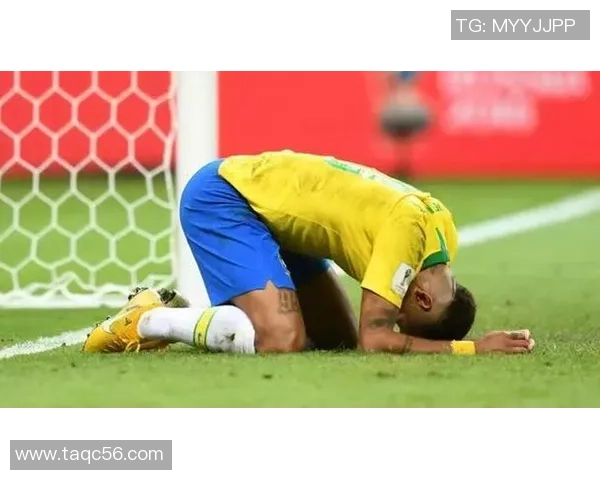 媒体人解析:小杨泪水背后并非被打哭而是因表现懊悔